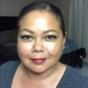 Meet your Posher, Rebecca